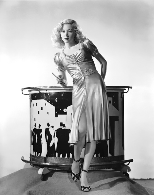 20th-century-man:Gloria Grahame / publicity photos for Edward Buzzell’s Song of the Thin Man (1947) https://painted-face.com/