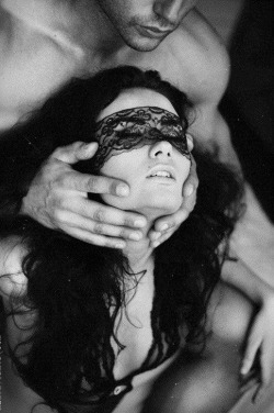 sensual-dominant: The power of Sir’s touch