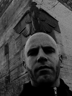 pitbullsskin:aysskin:  HAIL SATAN  Sieg Heil //