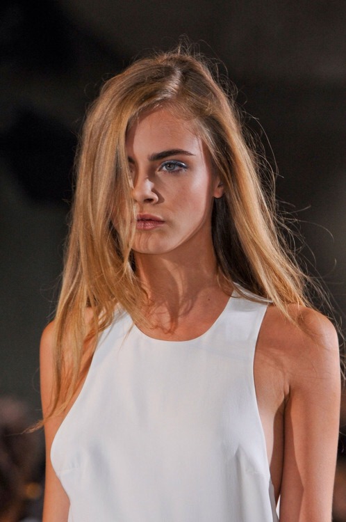 caradelevingne25: