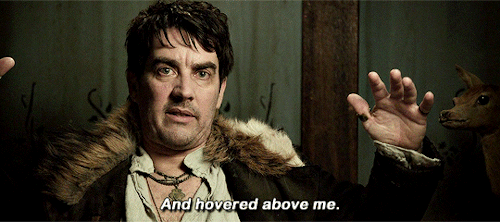 ritahayworthss:What We Do In The Shadows (2014) dir.Taika Waititi, Jemaine Clement