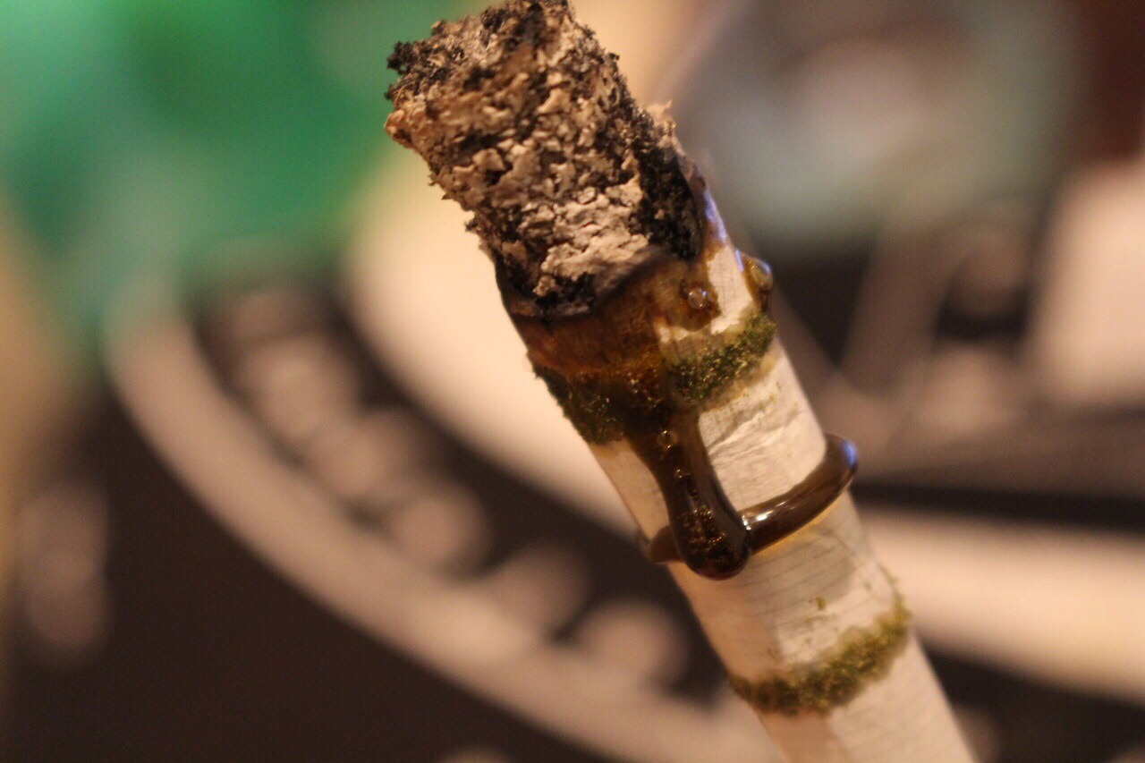missanthropyy:  In case you guys were wondering how this twax joint smoked :) 