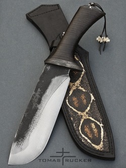 whiskey-wolf:  Custom survival and hunting knives