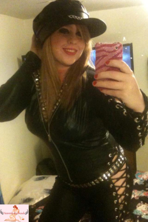 Fan Marie all dressed up for Halloween! porn pictures