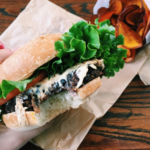 vibingvegan:#vegan mushroom swiss black bean burger