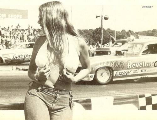 blackros78: About to flash the crowd, Kansas City International Raceway, July 1974