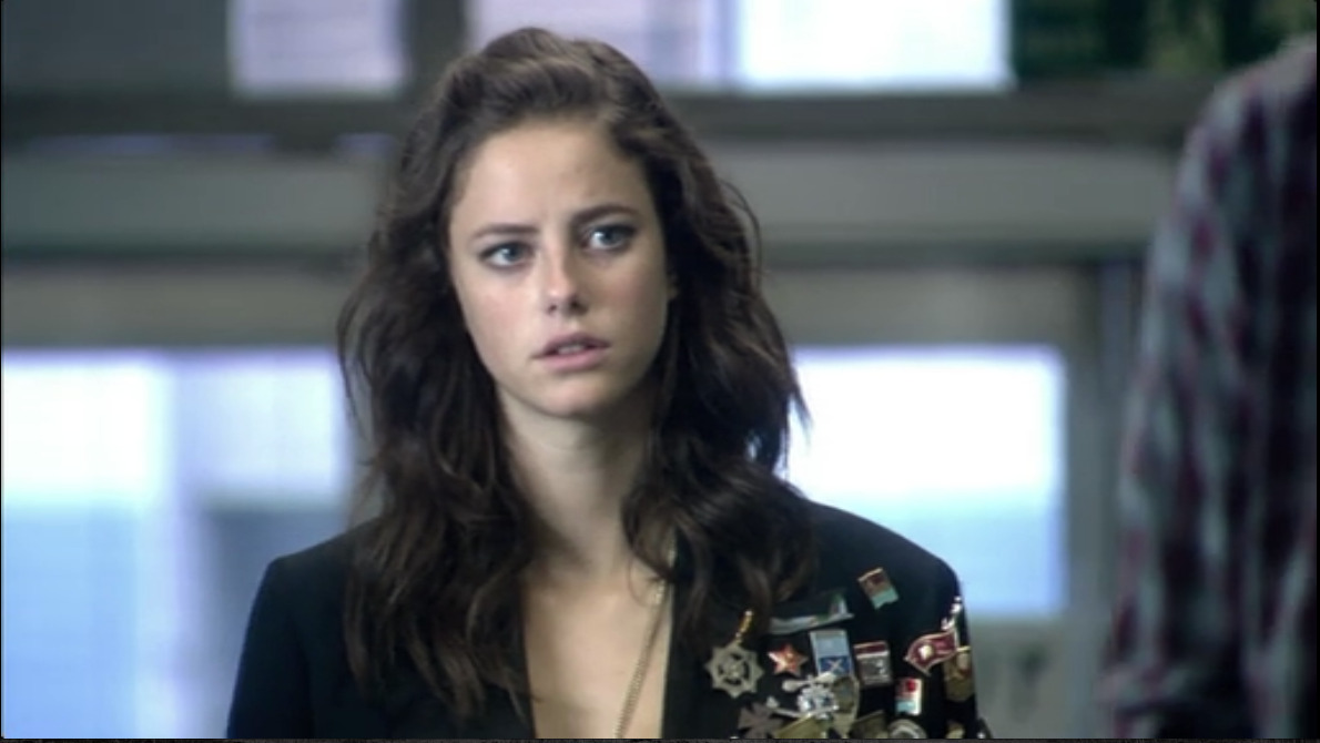 effys-closet:  Effy’s Hair Styles Series 4, Episodes 1-5In this part of series