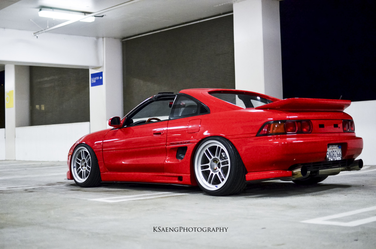 pandabearjdm:  ispycleanimports:  Simplicity.Alvin’s SW20 MR2   I know Alvin such