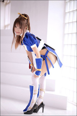 dirty-gamer-girls:  Japanese Cosplay Girl