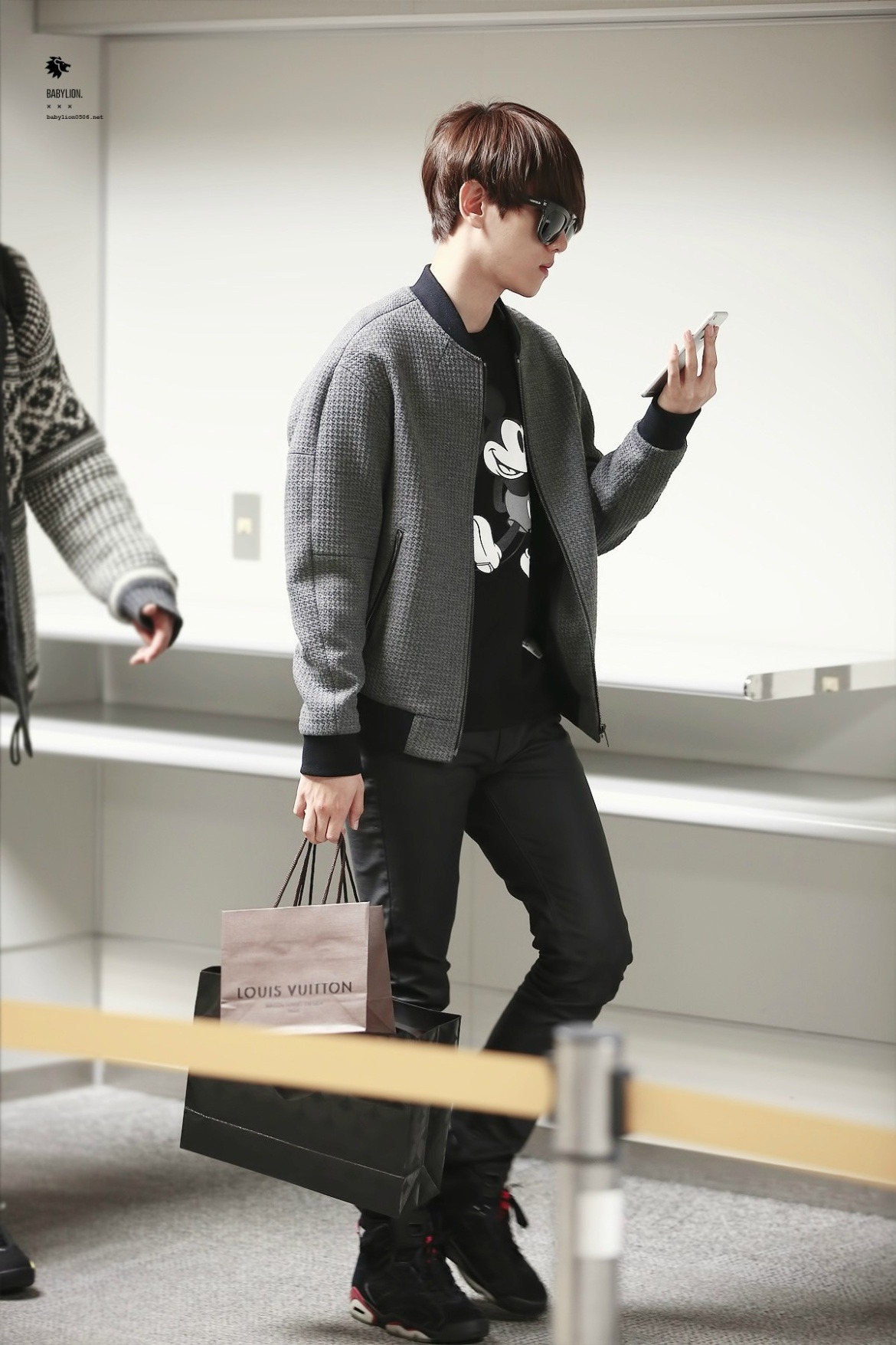 This is Airport Fashion! #exo  Exo airport fashion, Korean
