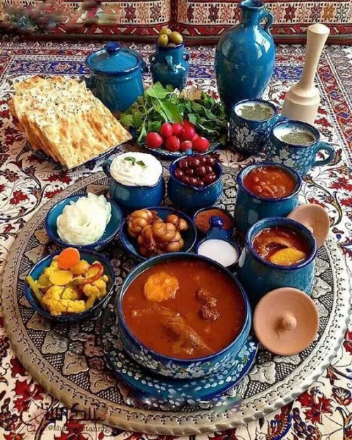 cravingsatmidnight: Iranian/Persian food has shared history with the cuisines of the neighboring reg