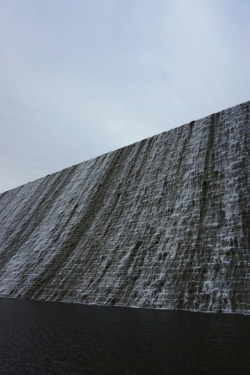 shefeld:  derwent dam march 17