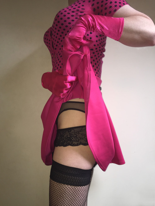 Porn photo shesuspects:  partiesfor:  New pink outfit