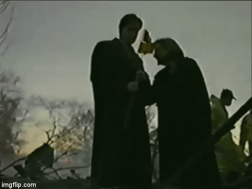 siriuslyweirdfren:Just some Gillovny for you all 