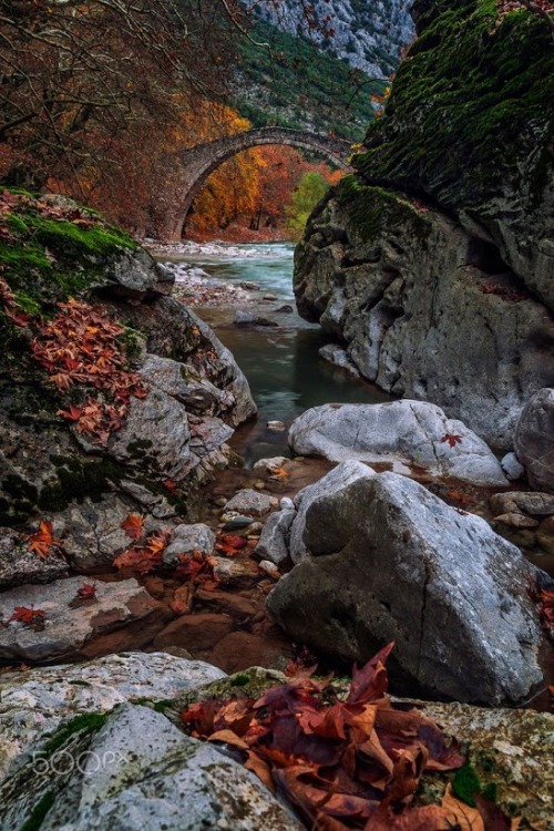 renamonkalou:Autumn Bridge |Vasilis RamiotisTrikala ~ Greece