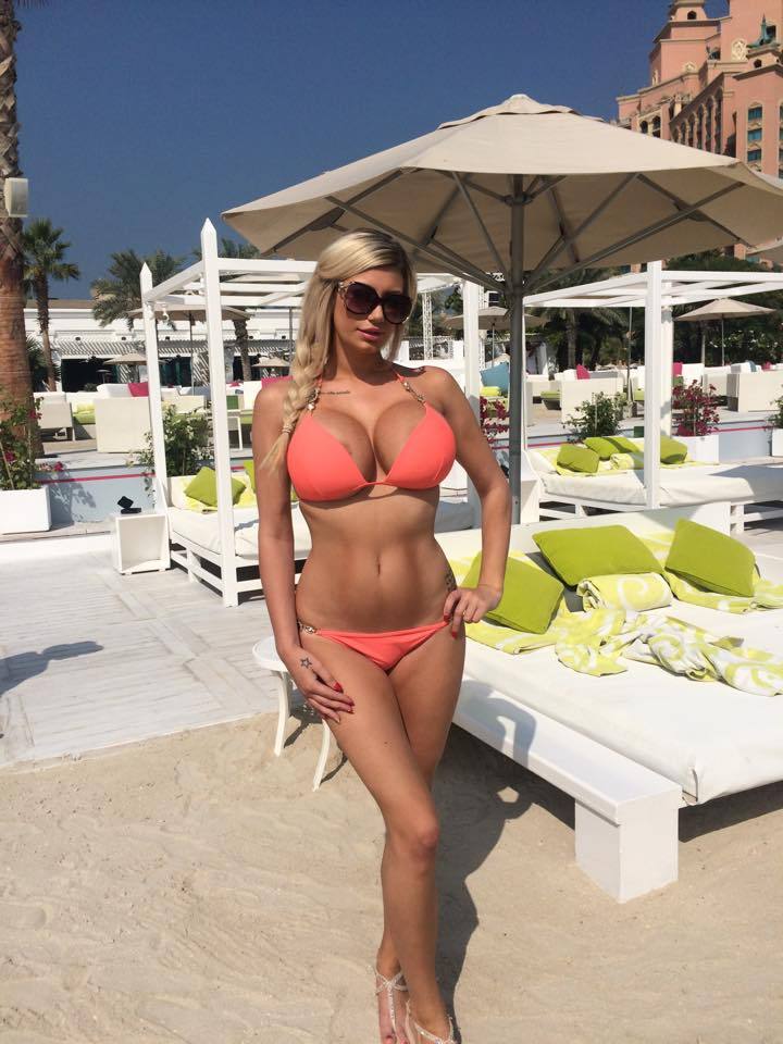 serresnews:  Sophie Dalzell, sexy, hot and stunning! For more photos and video click
