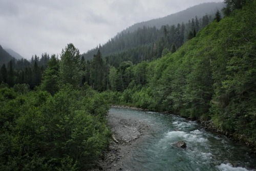 bloganlive:Cascade River Road Washington state