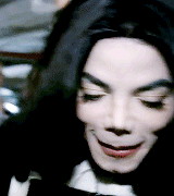 bluemoonwalker:“As I was feeding squirrels in the park, I noticed a small one that didn’t seem to tr