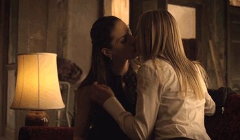 Bo And Lauren Hot Lesbian Scene