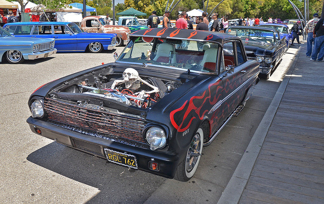 big-dewlittle:  Stranger’s BBQ by KID DEUCE on Flickr.