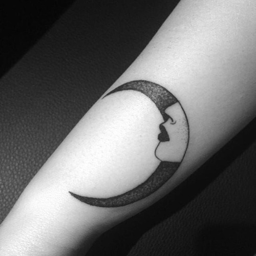 tatoos-and-piercings:Moodboard : Moon tattoos inspiration