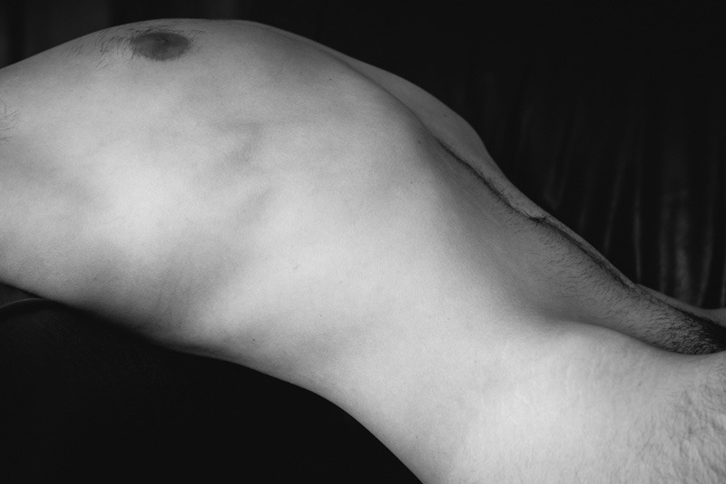 uremysweetapocalypse:  imveryinterested:  More torso studies.  I have no words for
