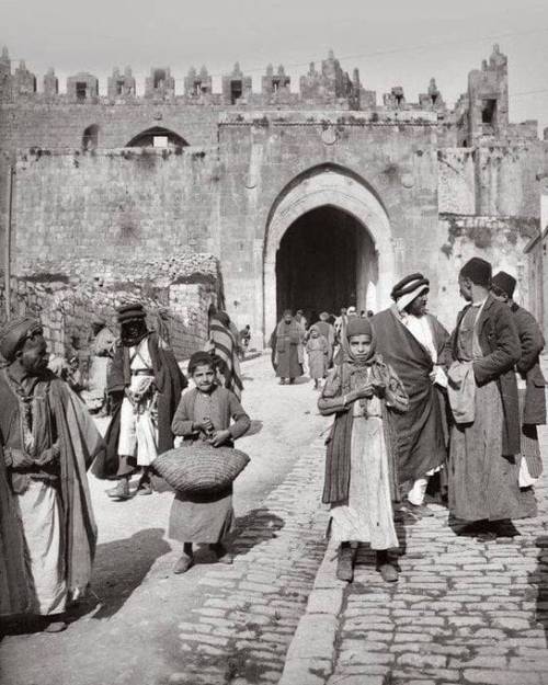 When this photo was taken, there was nothing called &lsquo;Israel&rsquo;. This photo is for Damascus Gate, Jerusalem, 1900. Nudes &amp; Noises  