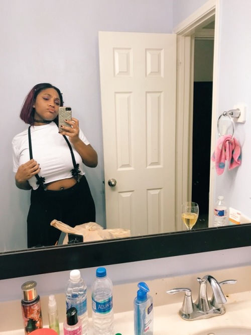 callmehokagee:Serving you some black girl leeloo multipass
