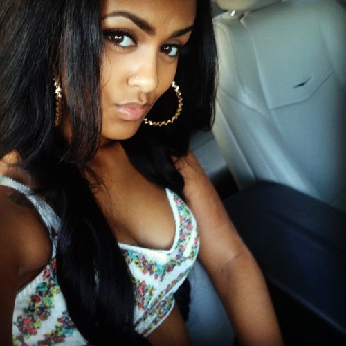 hellacakesikenaw:  fckyeahprettyafricans:  Ethiopia ig idreamofeman1  Damn she killen em 