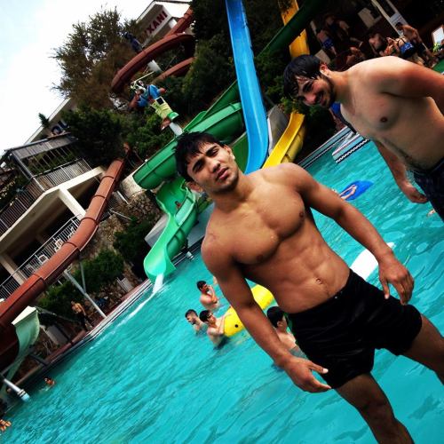 nonwrestlingwrestlers:  Follow http://nonwrestlingwrestlers.tumblr.com