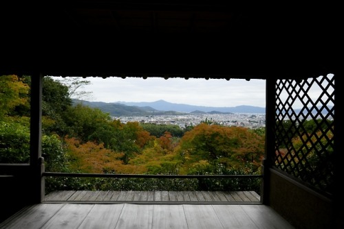 Ōkōchi Sansō, the home and gardens of actor Denjirō Ōkōchi in  Arashiyama, Kyoto, Japan. Copyrights 