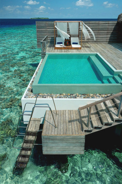 italian-luxury:  Dusit Luxury Maldives Resort