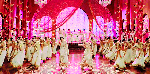 aashiqaanah:  Set is Beautiful 
