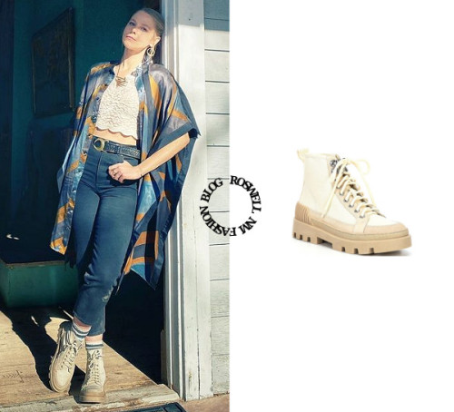 Who: Lily Cowles as Isobel EvansWhat: Gianni Bini Bradilee Suede Trim Canvas Lace-Up Lug Sole Combat