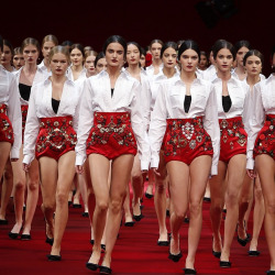 jenner-news:  thelovemagazine: “Dolce and Gabanna finale ”