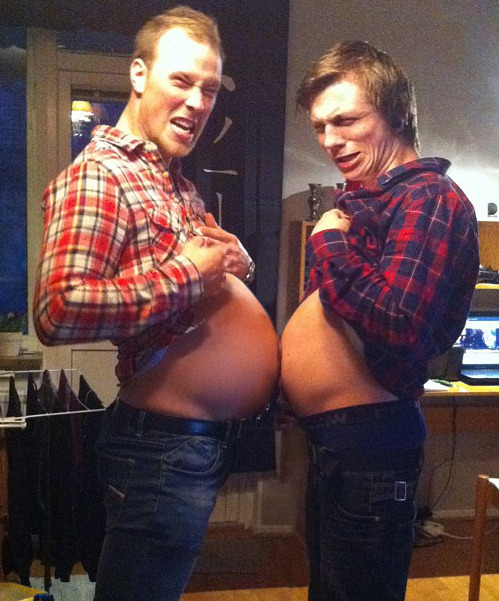 mpregonthebrain:Here is a perfect example of the effect of pregnancy hormones on