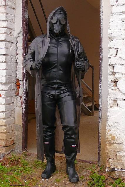 rubberworker:P1060188w by m.latex on Flickr.