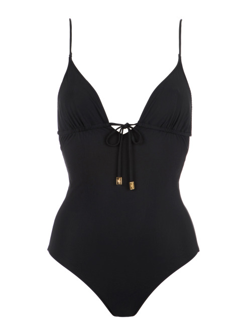 7 Swimwear Styles for Every Body Type - Dora Fung