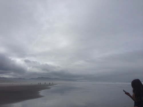 vampvoid:the beach was nice
