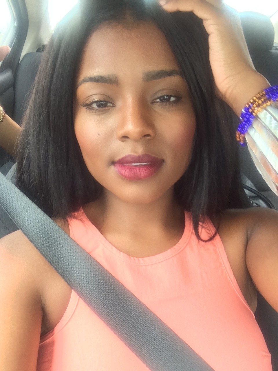 linlynxinc:selfie time.