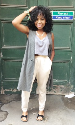 blackfashion:  Mercedes Benson  22 London  Instagram: @mercedesfbenson  www.mercedesfbenson.com  