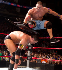 fishbulbsuplex:  John Cena vs. Wade Barrett