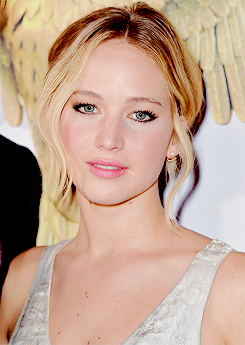 buchananjames:  Jennifer Lawrence attends the premiere of Lionsgate’s ‘The Hunger