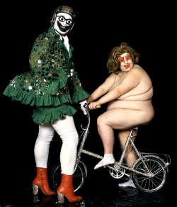 Andreasanterini:  Leigh Bowery / Photographed / Robin Beeche / Evening Wear - Andrew