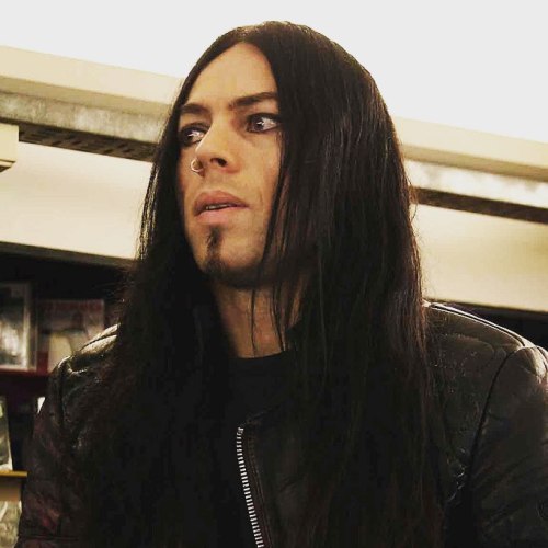 bren-issabelle: he is totally stunning, yes I am fan girling FROST FROST FROST!! #frost#satyricon#1