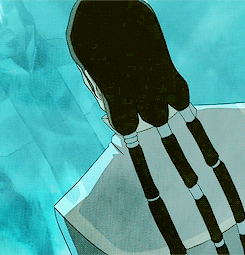 ohmykorra:  Water is the element of change. The people of the Water Tribe are capable