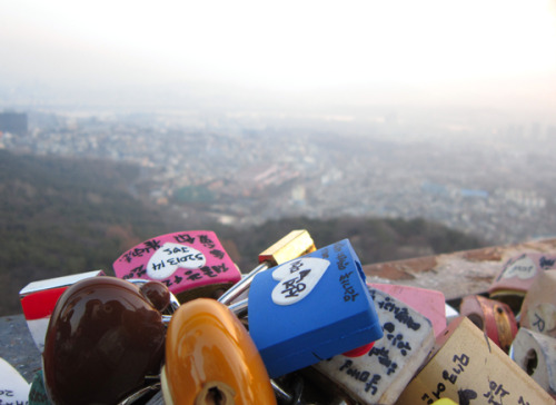 Love Locks up in Mount Namsan in Seoul