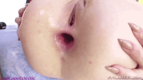 analgapeeclectic:  CravingAnal LilithAdams