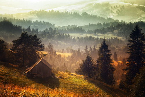 landscape-photo-graphy:10 Lonely Little Houses porn pictures