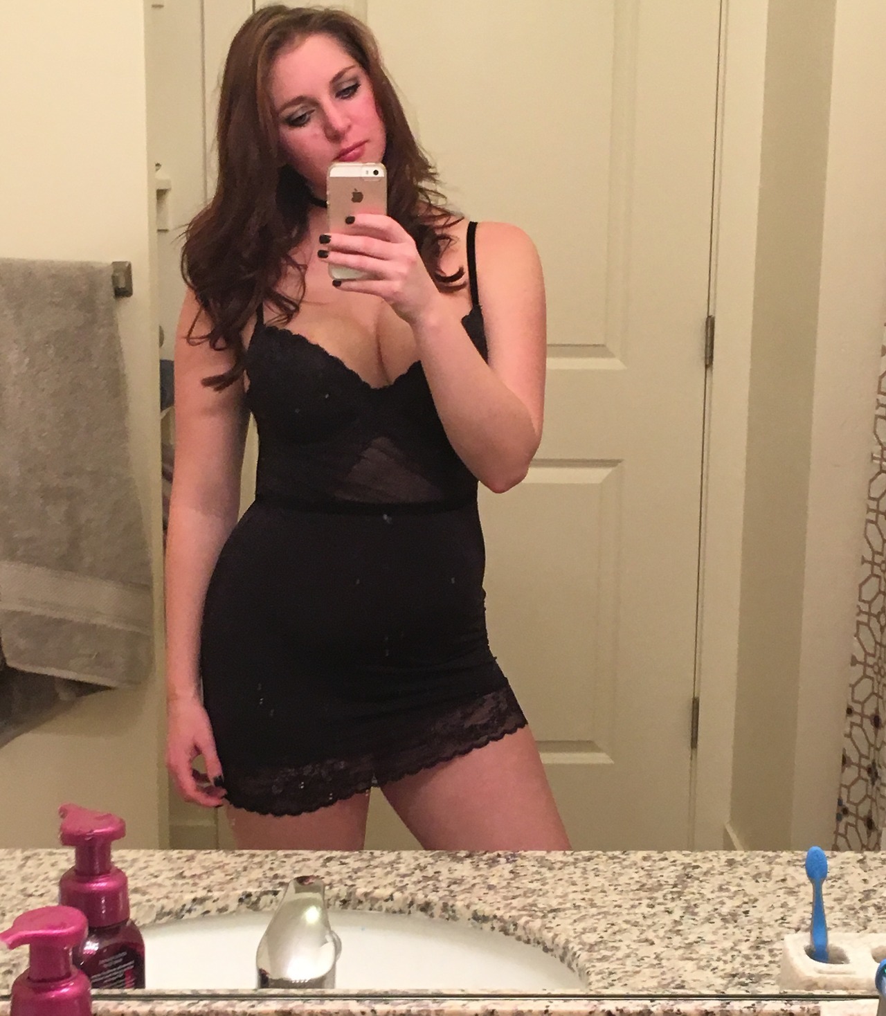 mrs-tasty:  All dolled up for my boyfriend xoxo